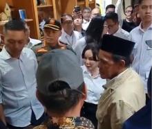 Protes Dilarang Bawa HP, Audiensi Warga Rempang dan Pemko Batam Sempat Memanas