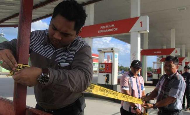 Dua Karyawan SPBU Ditangkap, Yanti: Saya Usahakan Membebaskan