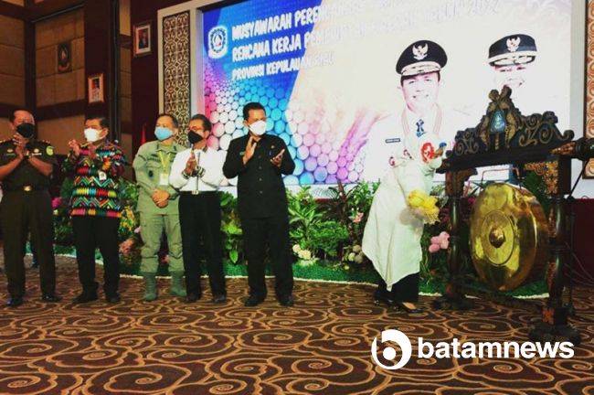 Musrenbang Provinsi Kepri, Ansar Sampaikan Empat Prioritas Utama Pembangunan Kepri 2022   