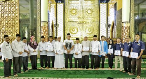 Bupati Bintan Inginkan Guru Ngaji dan Imam Masjid Sukseskan Gerakan Maghrib Mengaji 